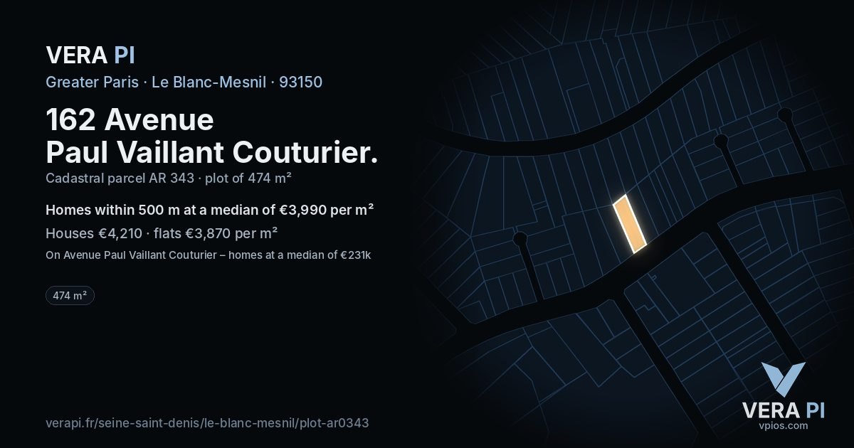 162 Avenue Paul Vaillant Couturier, Le Blanc-Mesnil at night – the plot lit, the parcels around coloured by the prices near them