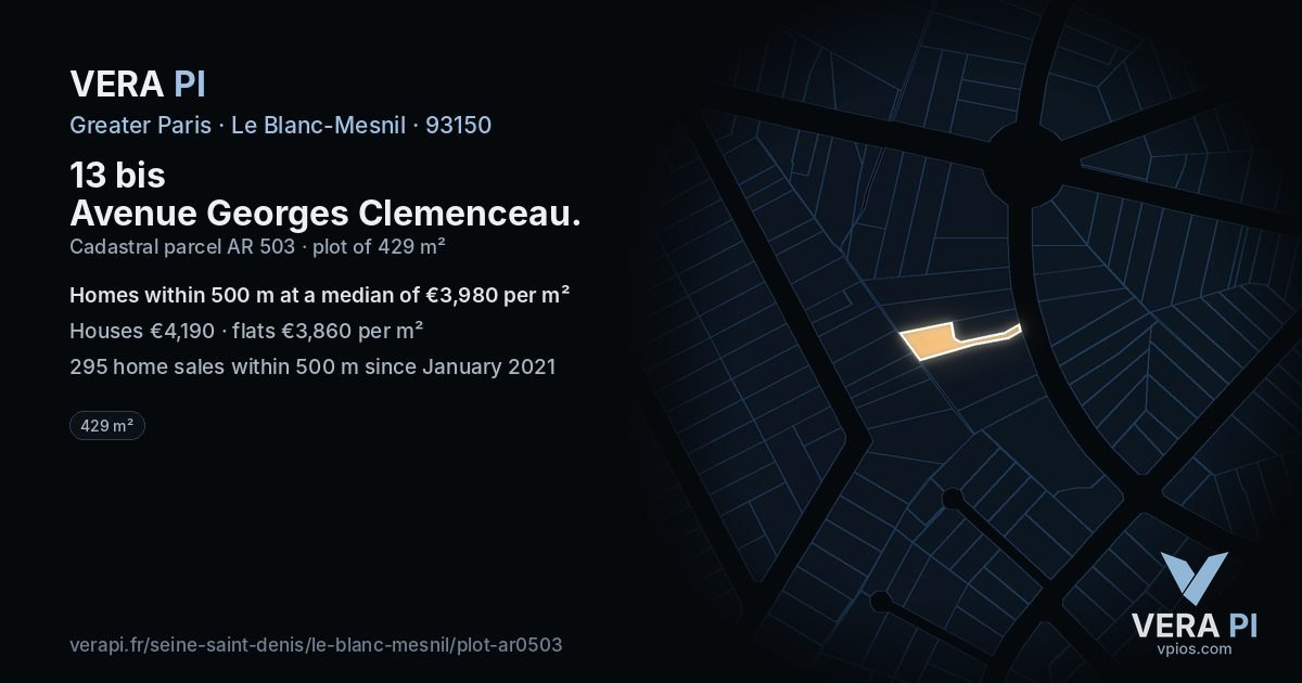 13 bis Avenue Georges Clemenceau, Le Blanc-Mesnil at night – the plot lit, the parcels around coloured by the prices near them