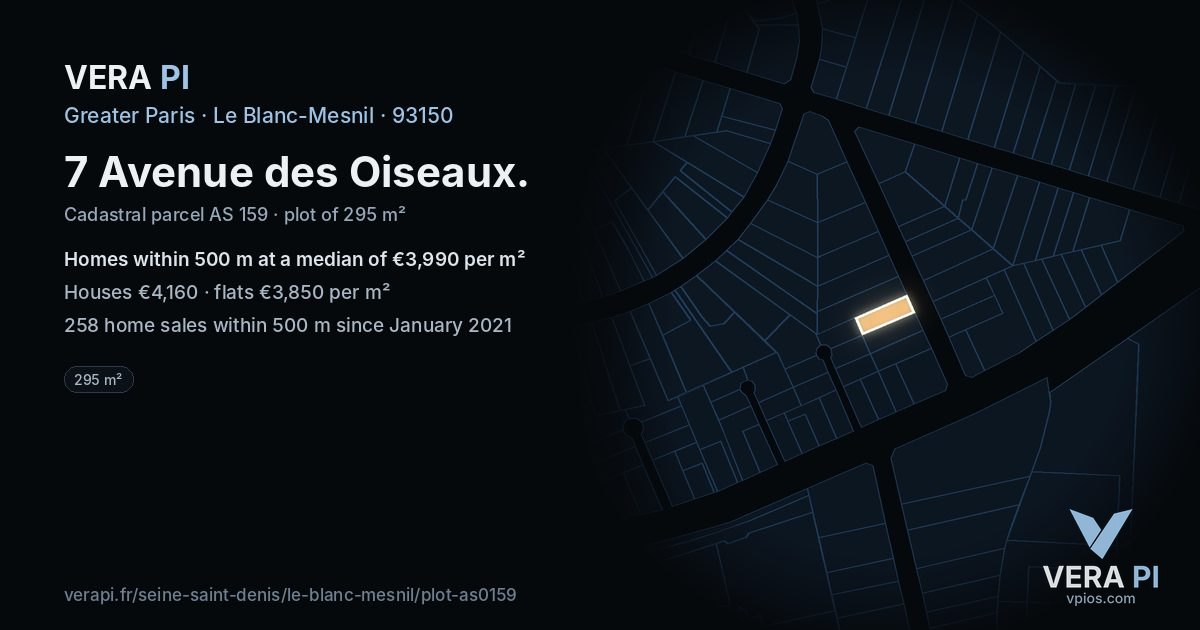 7 Avenue des Oiseaux, Le Blanc-Mesnil at night – the plot lit, the parcels around coloured by the prices near them