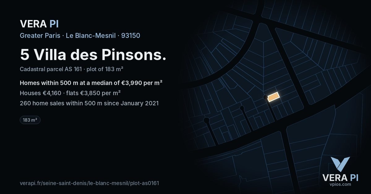 5 Villa des Pinsons, Le Blanc-Mesnil at night – the plot lit, the parcels around coloured by the prices near them
