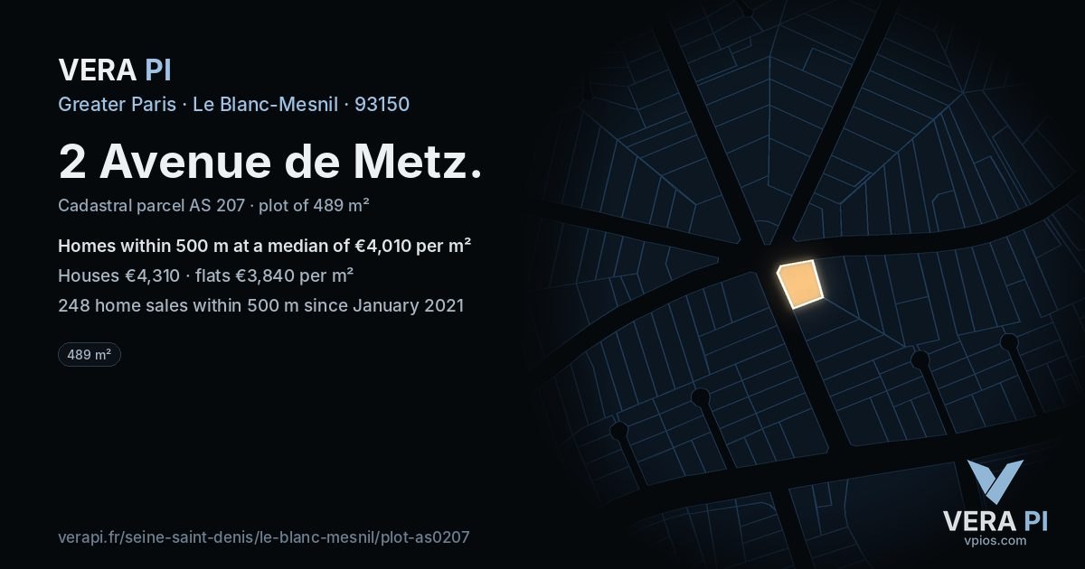 2 Avenue de Metz, Le Blanc-Mesnil at night – the plot lit, the parcels around coloured by the prices near them