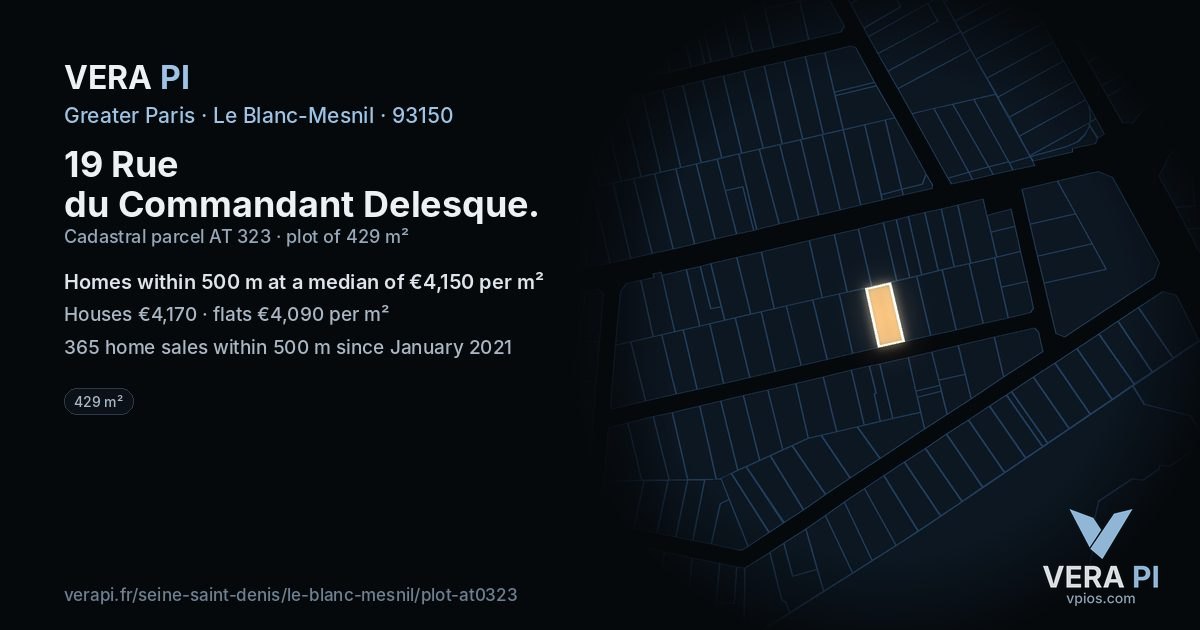19 Rue du Commandant Delesque, Le Blanc-Mesnil at night – the plot lit, the parcels around coloured by the prices near them