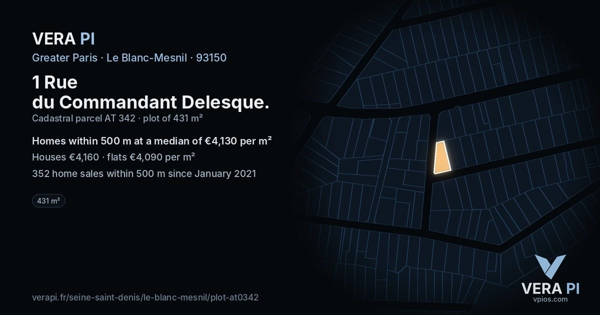 1 Rue du Commandant Delesque, Le Blanc-Mesnil at night – the plot lit, the parcels around coloured by the prices near them