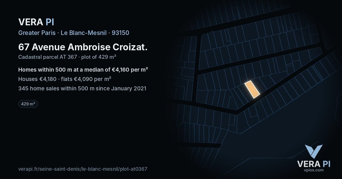67 Avenue Ambroise Croizat, Le Blanc-Mesnil at night – the plot lit, the parcels around coloured by the prices near them