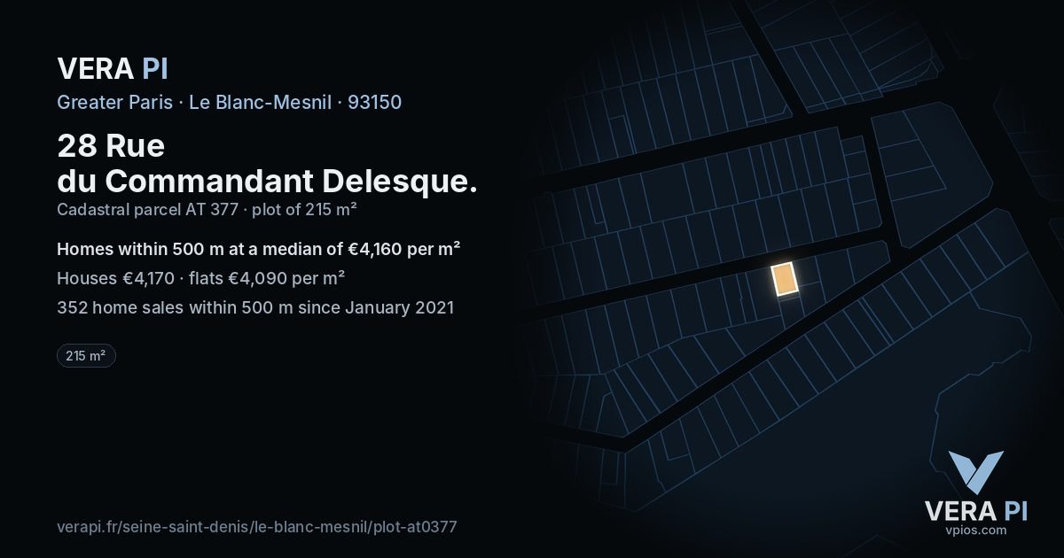 28 Rue du Commandant Delesque, Le Blanc-Mesnil at night – the plot lit, the parcels around coloured by the prices near them