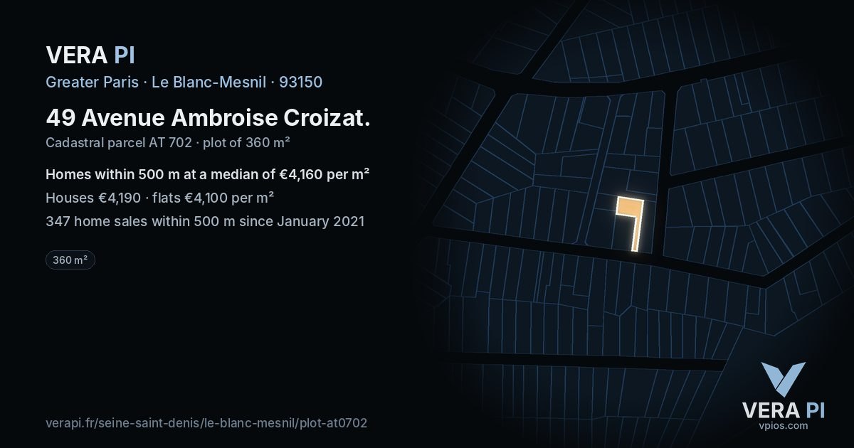 49 Avenue Ambroise Croizat, Le Blanc-Mesnil at night – the plot lit, the parcels around coloured by the prices near them