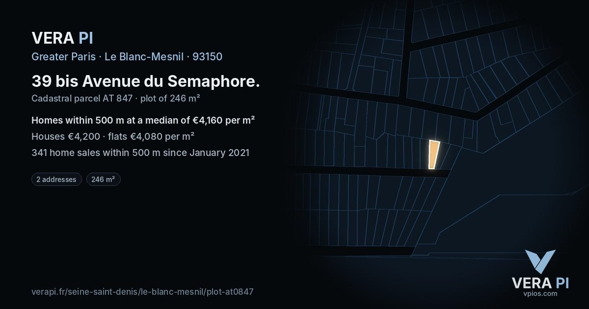 39 bis Avenue du Semaphore, Le Blanc-Mesnil at night – the plot lit, the parcels around coloured by the prices near them