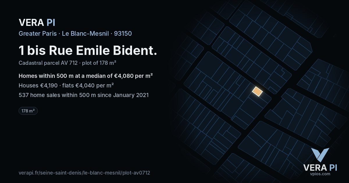 1 bis Rue Emile Bident, Le Blanc-Mesnil at night – the plot lit, the parcels around coloured by the prices near them