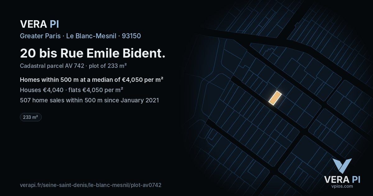 20 bis Rue Emile Bident, Le Blanc-Mesnil at night – the plot lit, the parcels around coloured by the prices near them