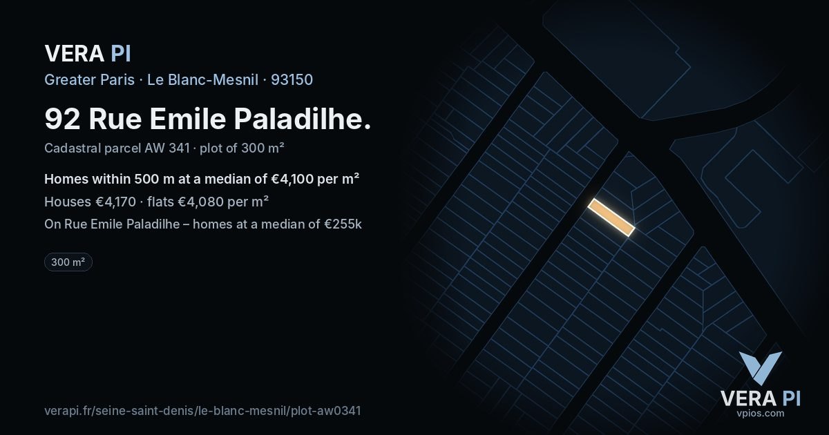 92 Rue Emile Paladilhe, Le Blanc-Mesnil at night – the plot lit, the parcels around coloured by the prices near them