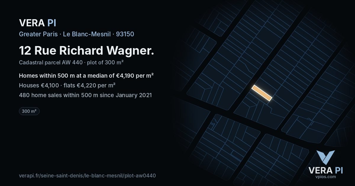 12 Rue Richard Wagner, Le Blanc-Mesnil at night – the plot lit, the parcels around coloured by the prices near them