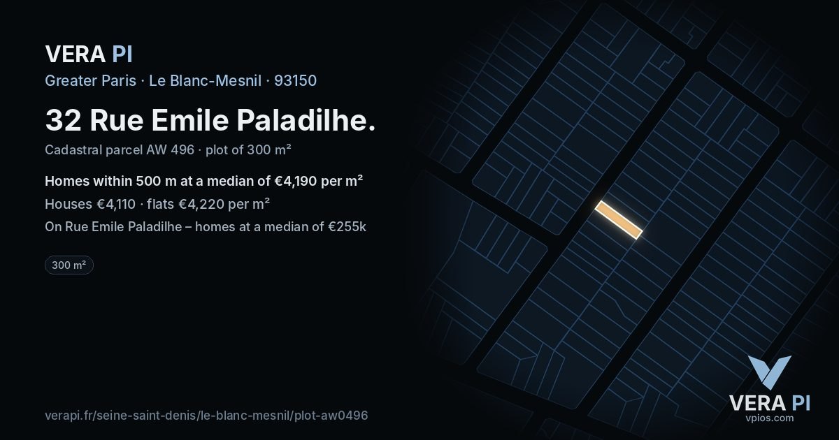 32 Rue Emile Paladilhe, Le Blanc-Mesnil at night – the plot lit, the parcels around coloured by the prices near them