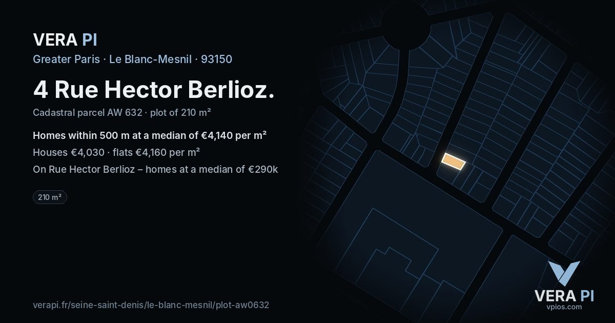 4 Rue Hector Berlioz, Le Blanc-Mesnil at night – the plot lit, the parcels around coloured by the prices near them
