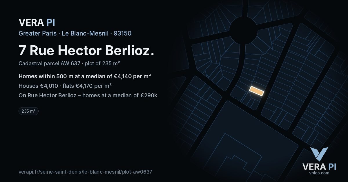 7 Rue Hector Berlioz, Le Blanc-Mesnil at night – the plot lit, the parcels around coloured by the prices near them
