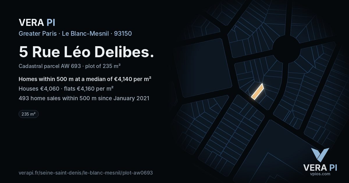 5 Rue Léo Delibes, Le Blanc-Mesnil at night – the plot lit, the parcels around coloured by the prices near them