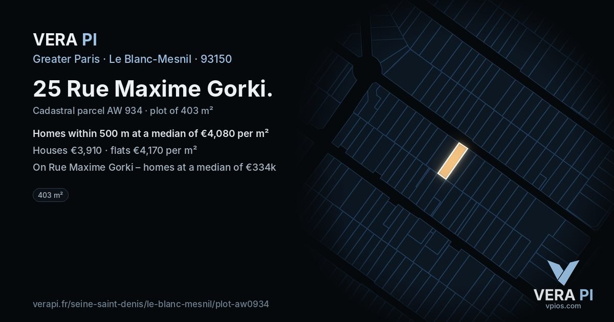 25 Rue Maxime Gorki, Le Blanc-Mesnil at night – the plot lit, the parcels around coloured by the prices near them