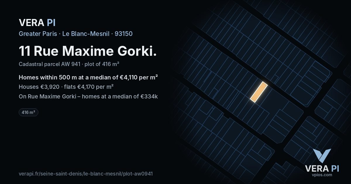 11 Rue Maxime Gorki, Le Blanc-Mesnil at night – the plot lit, the parcels around coloured by the prices near them