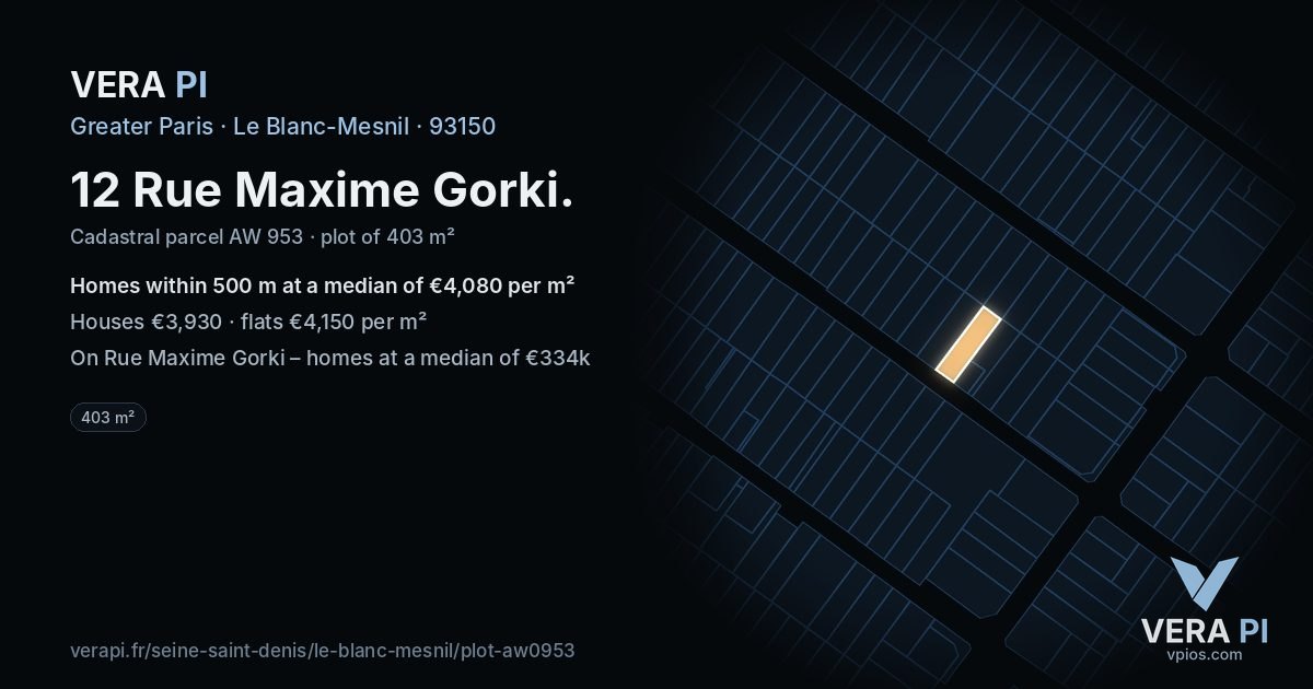 12 Rue Maxime Gorki, Le Blanc-Mesnil at night – the plot lit, the parcels around coloured by the prices near them