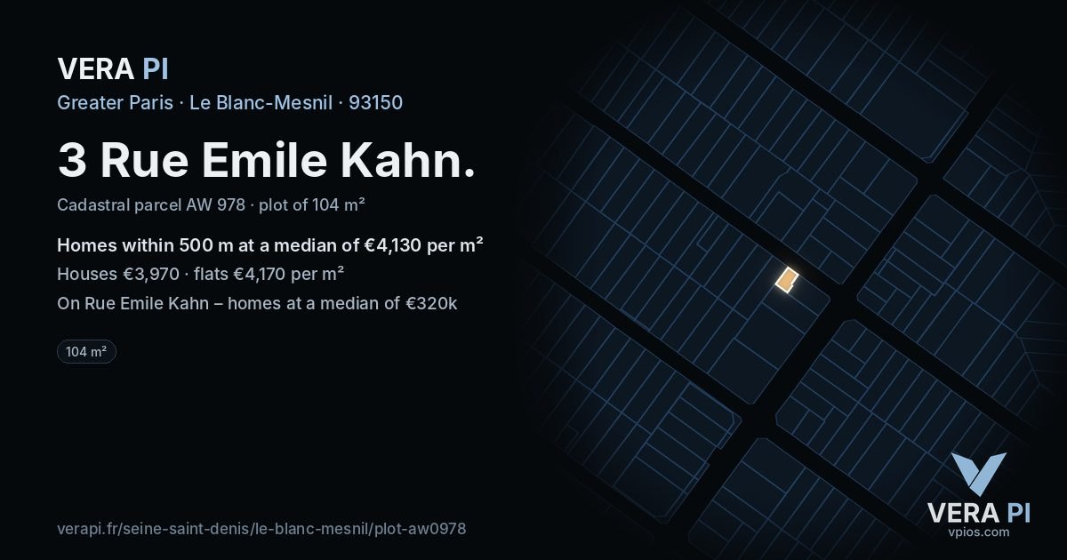 3 Rue Emile Kahn, Le Blanc-Mesnil at night – the plot lit, the parcels around coloured by the prices near them