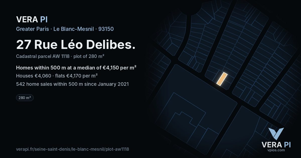 27 Rue Léo Delibes, Le Blanc-Mesnil at night – the plot lit, the parcels around coloured by the prices near them
