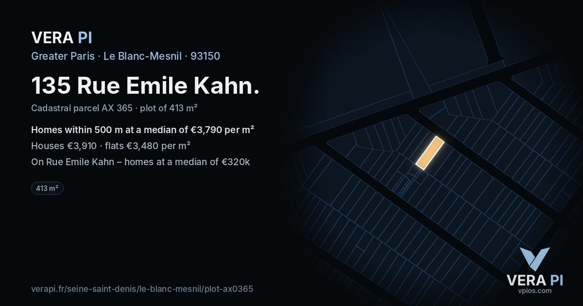 135 Rue Emile Kahn, Le Blanc-Mesnil at night – the plot lit, the parcels around coloured by the prices near them