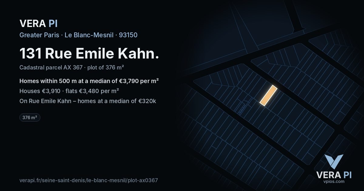 131 Rue Emile Kahn, Le Blanc-Mesnil at night – the plot lit, the parcels around coloured by the prices near them
