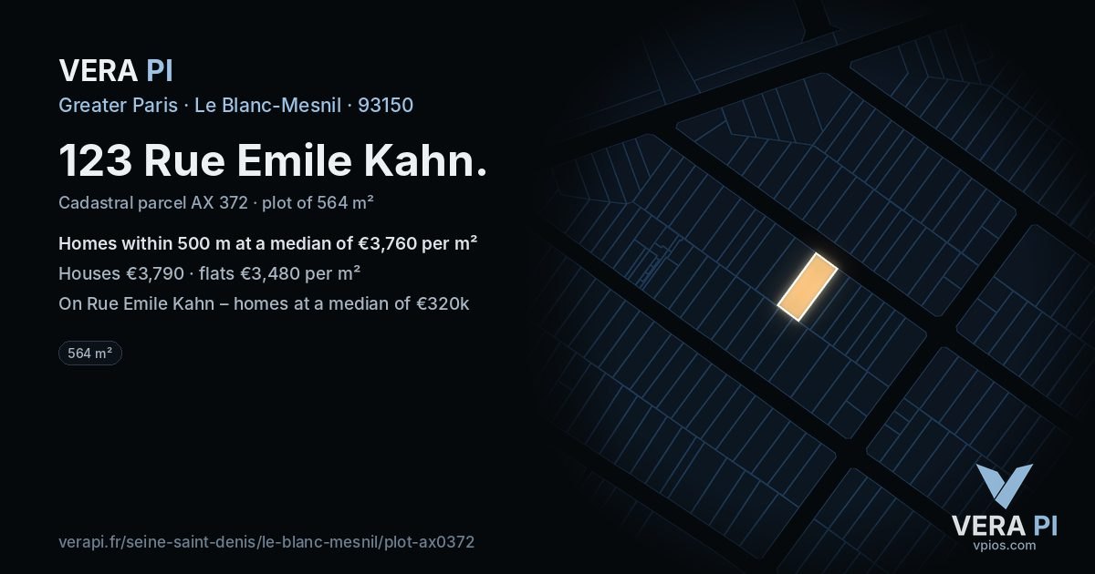 123 Rue Emile Kahn, Le Blanc-Mesnil at night – the plot lit, the parcels around coloured by the prices near them