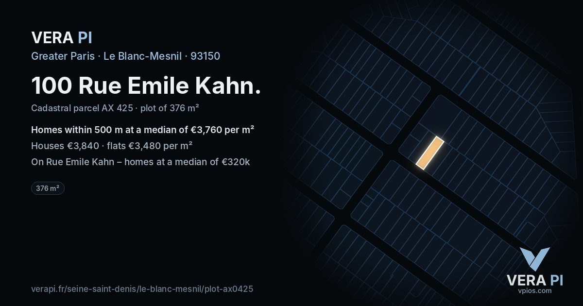 100 Rue Emile Kahn, Le Blanc-Mesnil at night – the plot lit, the parcels around coloured by the prices near them