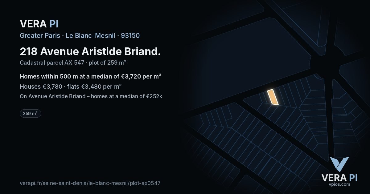 218 Avenue Aristide Briand, Le Blanc-Mesnil at night – the plot lit, the parcels around coloured by the prices near them