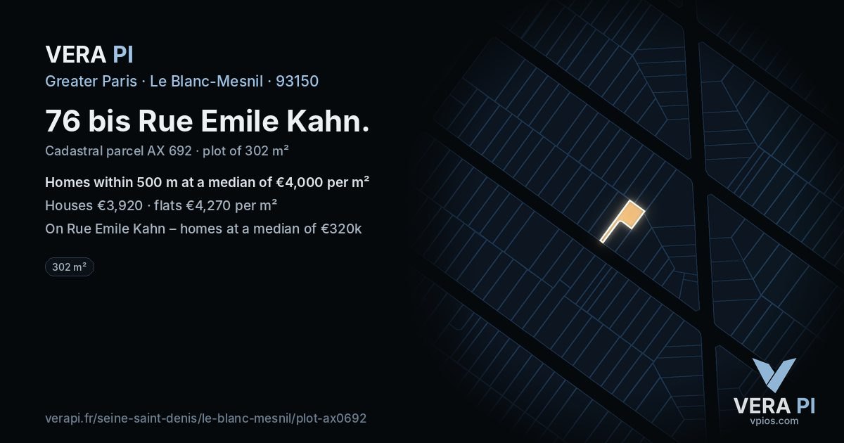 76 bis Rue Emile Kahn, Le Blanc-Mesnil at night – the plot lit, the parcels around coloured by the prices near them
