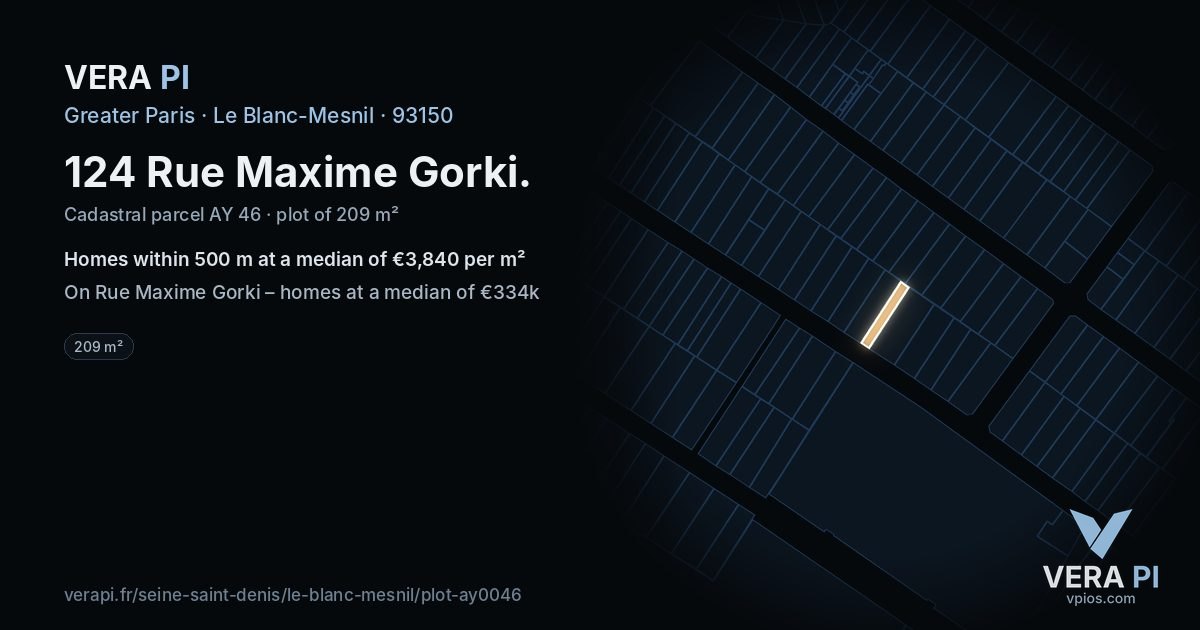 124 Rue Maxime Gorki, Le Blanc-Mesnil at night – the plot lit, the parcels around coloured by the prices near them