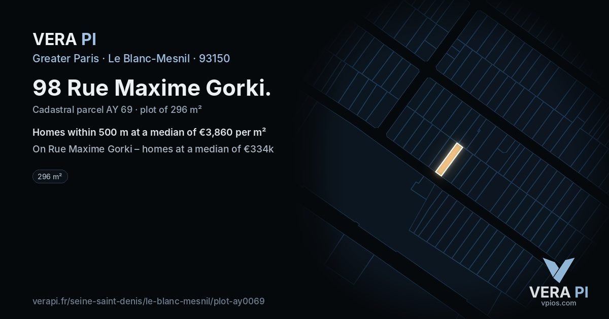 98 Rue Maxime Gorki, Le Blanc-Mesnil at night – the plot lit, the parcels around coloured by the prices near them