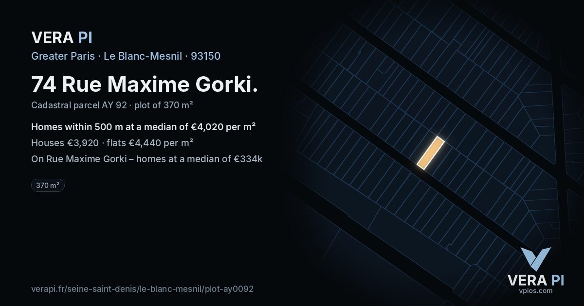 74 Rue Maxime Gorki, Le Blanc-Mesnil at night – the plot lit, the parcels around coloured by the prices near them