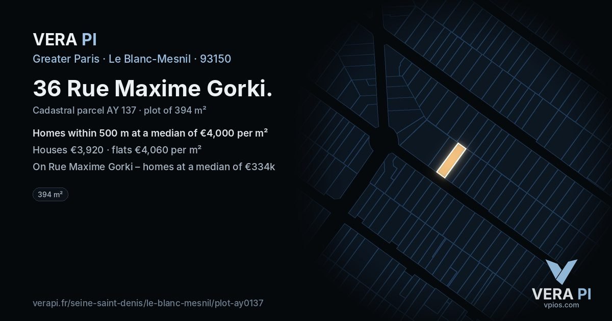 36 Rue Maxime Gorki, Le Blanc-Mesnil at night – the plot lit, the parcels around coloured by the prices near them