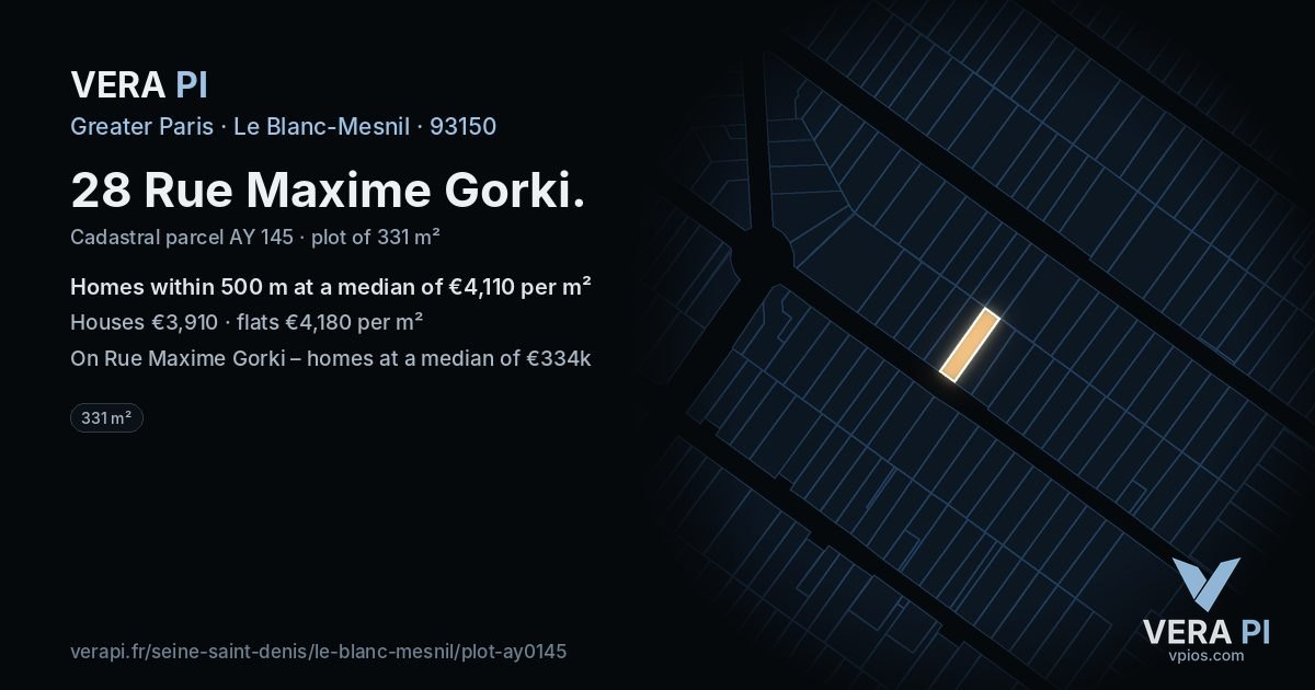 28 Rue Maxime Gorki, Le Blanc-Mesnil at night – the plot lit, the parcels around coloured by the prices near them