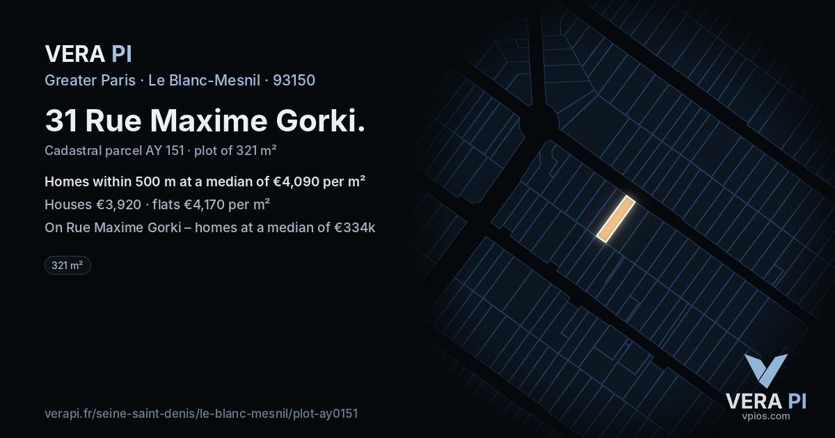 31 Rue Maxime Gorki, Le Blanc-Mesnil at night – the plot lit, the parcels around coloured by the prices near them