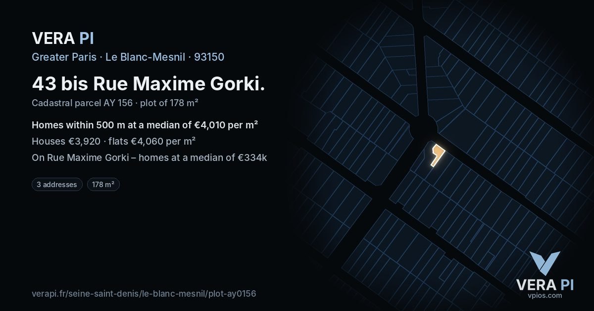 43 bis Rue Maxime Gorki, Le Blanc-Mesnil at night – the plot lit, the parcels around coloured by the prices near them