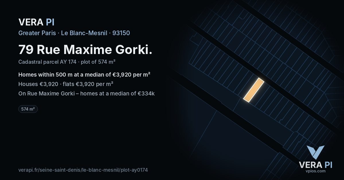 79 Rue Maxime Gorki, Le Blanc-Mesnil at night – the plot lit, the parcels around coloured by the prices near them