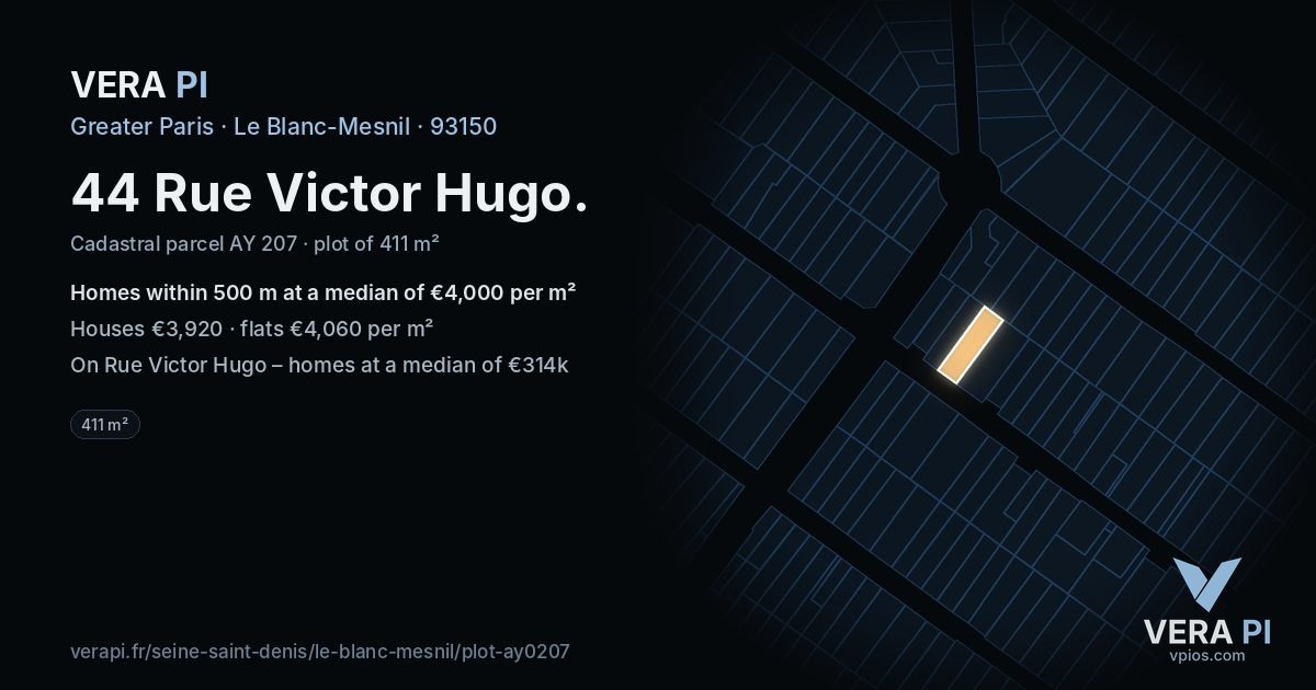 44 Rue Victor Hugo, Le Blanc-Mesnil at night – the plot lit, the parcels around coloured by the prices near them