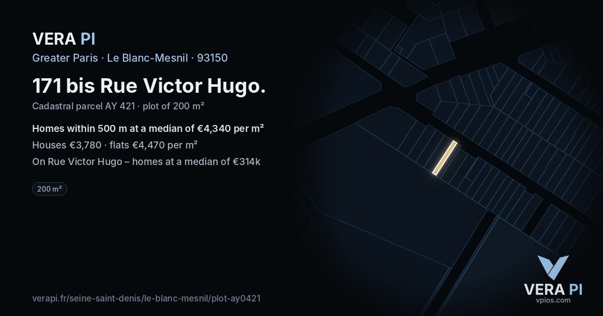171 bis Rue Victor Hugo, Le Blanc-Mesnil at night – the plot lit, the parcels around coloured by the prices near them