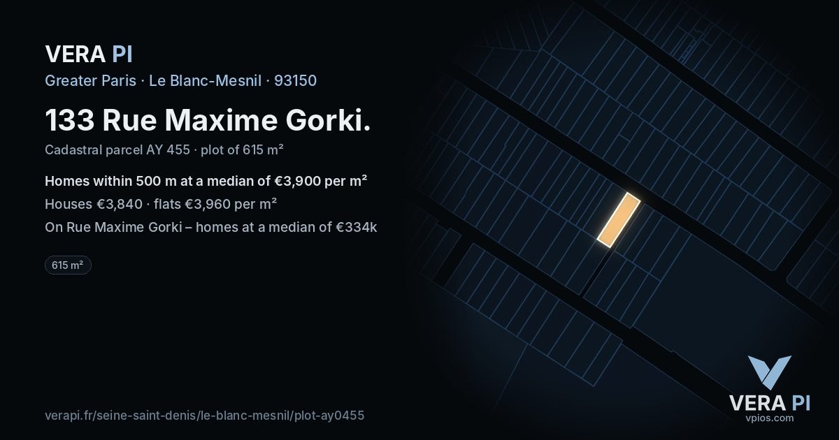 133 Rue Maxime Gorki, Le Blanc-Mesnil at night – the plot lit, the parcels around coloured by the prices near them