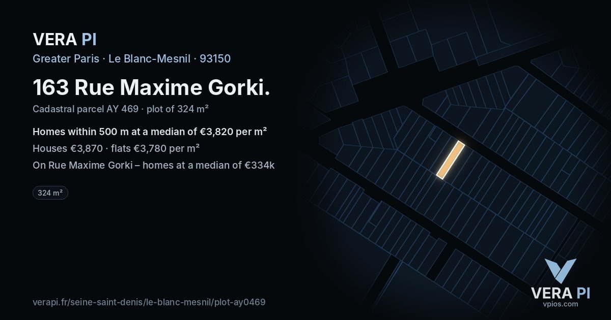163 Rue Maxime Gorki, Le Blanc-Mesnil at night – the plot lit, the parcels around coloured by the prices near them