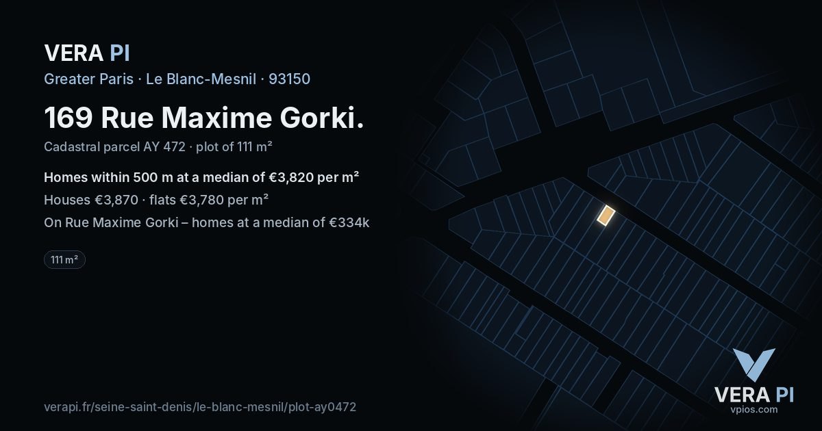 169 Rue Maxime Gorki, Le Blanc-Mesnil at night – the plot lit, the parcels around coloured by the prices near them