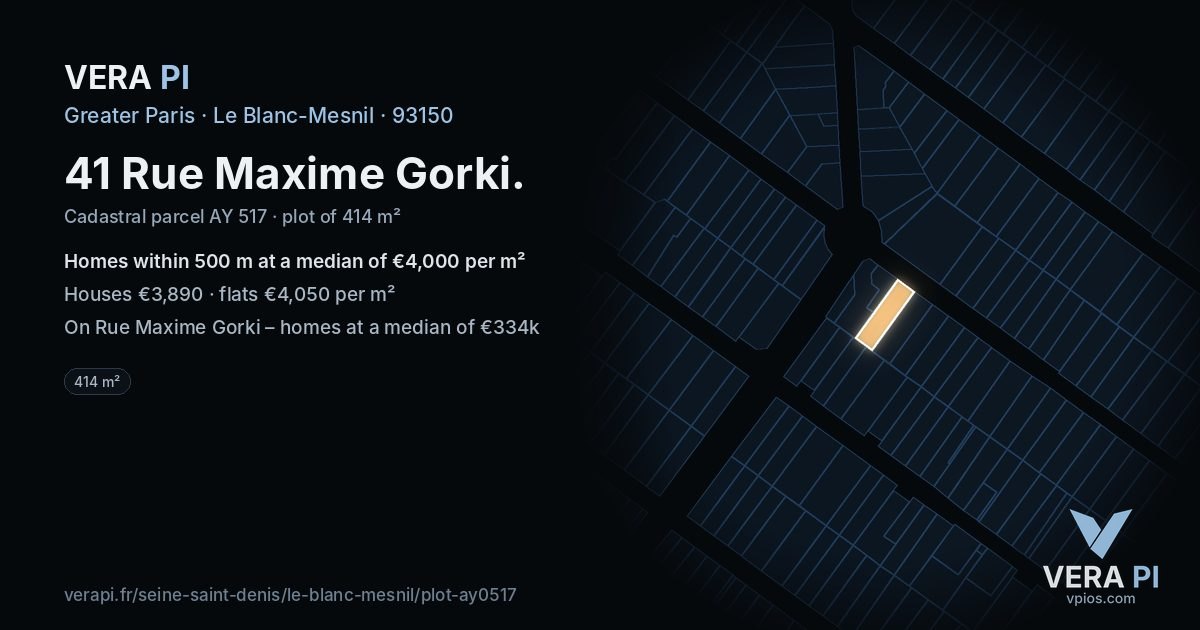41 Rue Maxime Gorki, Le Blanc-Mesnil at night – the plot lit, the parcels around coloured by the prices near them