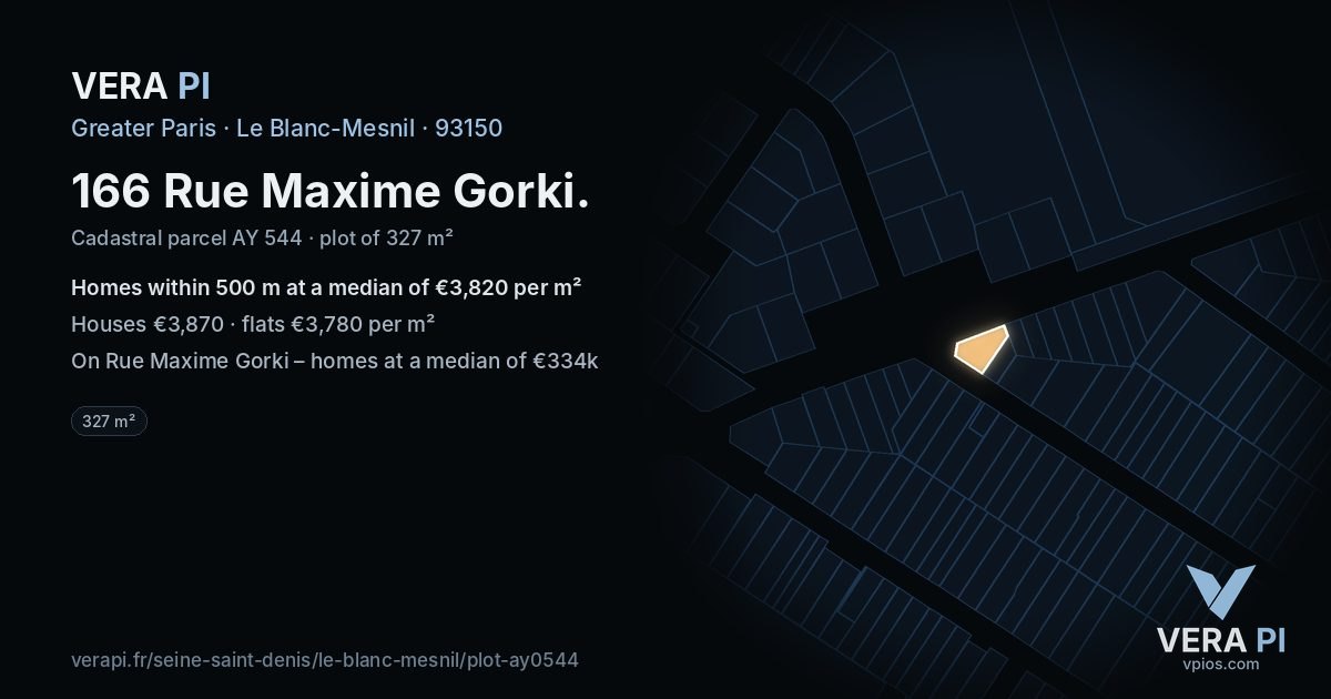 166 Rue Maxime Gorki, Le Blanc-Mesnil at night – the plot lit, the parcels around coloured by the prices near them