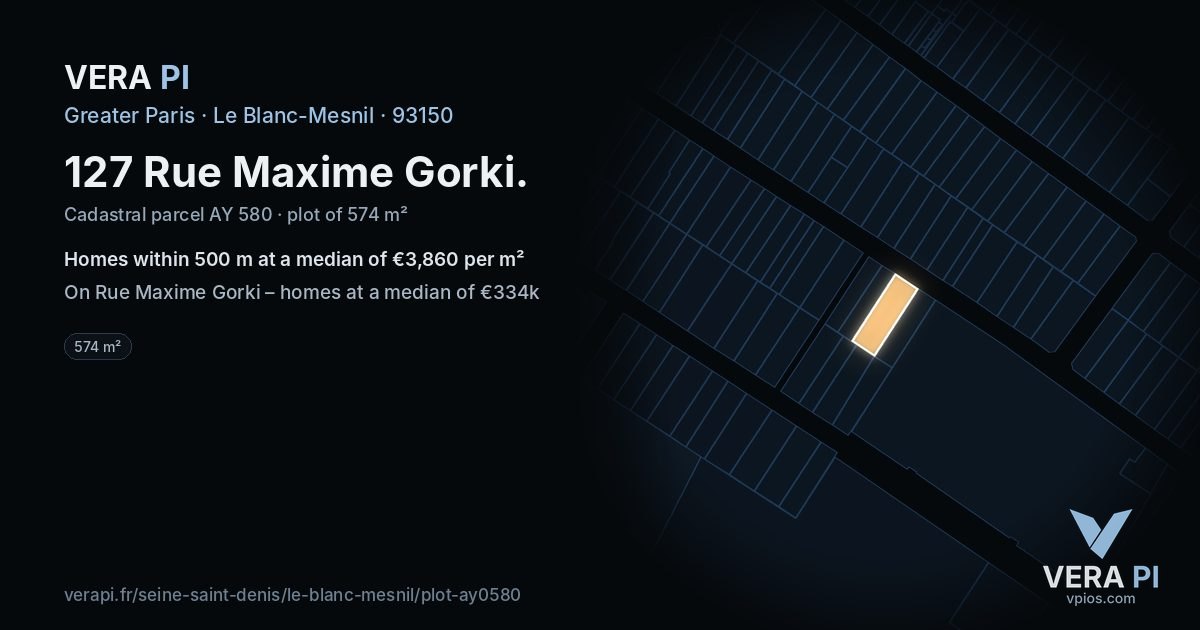 127 Rue Maxime Gorki, Le Blanc-Mesnil at night – the plot lit, the parcels around coloured by the prices near them