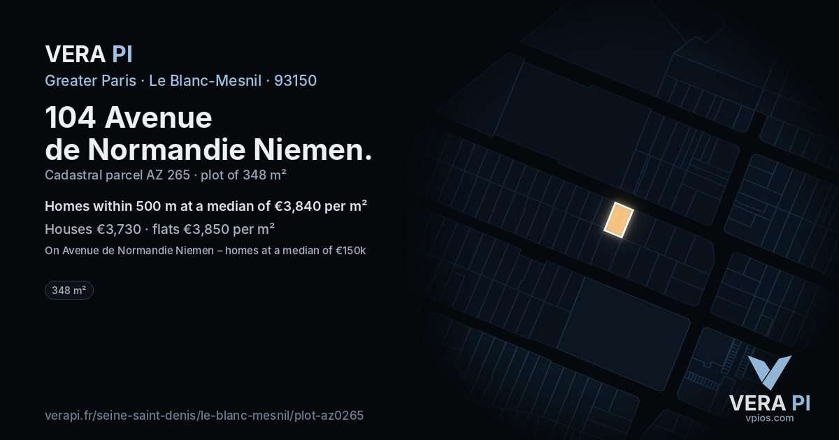 104 Avenue de Normandie Niemen, Le Blanc-Mesnil at night – the plot lit, the parcels around coloured by the prices near them