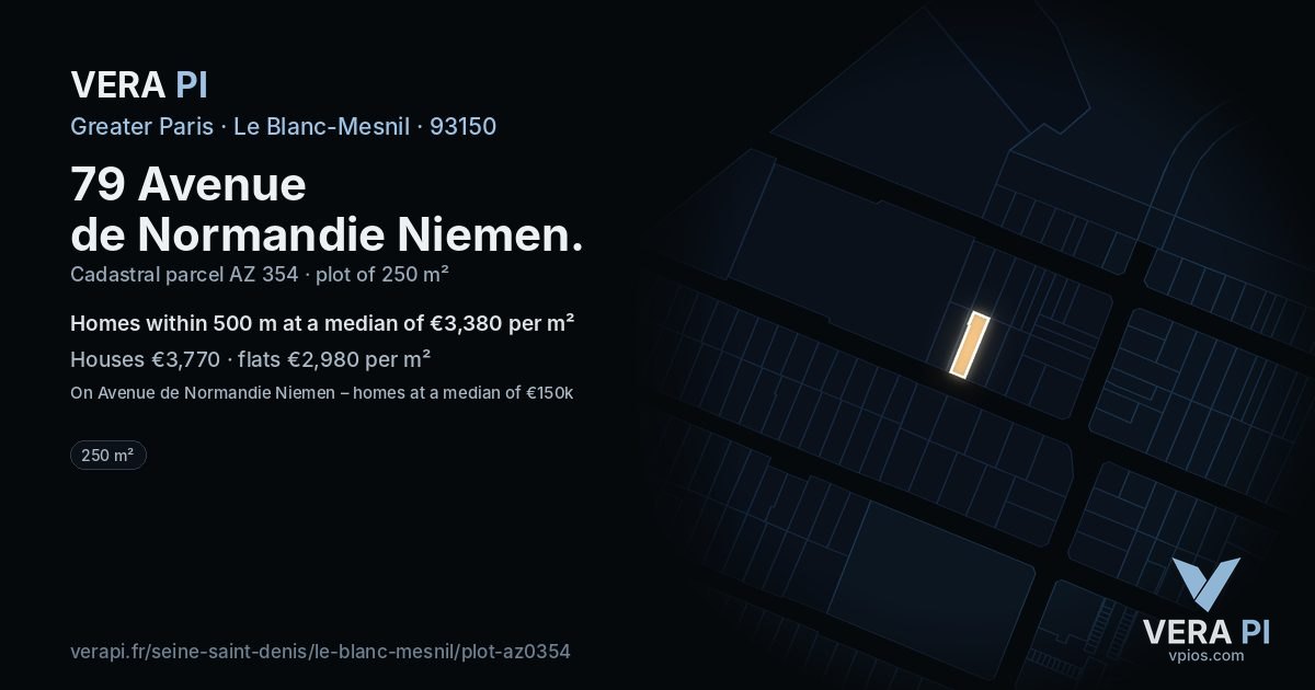 79 Avenue de Normandie Niemen, Le Blanc-Mesnil at night – the plot lit, the parcels around coloured by the prices near them