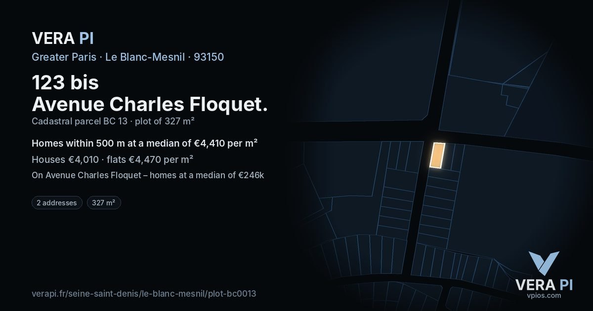 123 bis Avenue Charles Floquet, Le Blanc-Mesnil at night – the plot lit, the parcels around coloured by the prices near them
