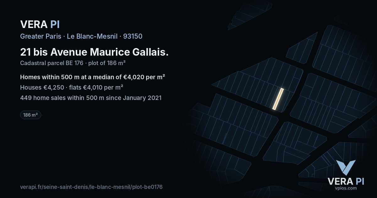 21 bis Avenue Maurice Gallais, Le Blanc-Mesnil at night – the plot lit, the parcels around coloured by the prices near them